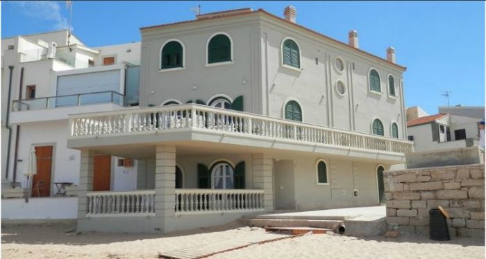 Casa Montalbano Punta Secca B&B